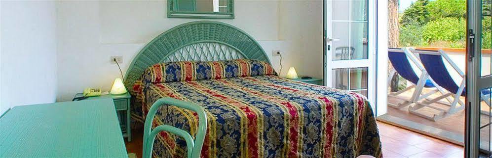Hotel Villa Cristina ISOLA D'ELBA Eksteriør bilde